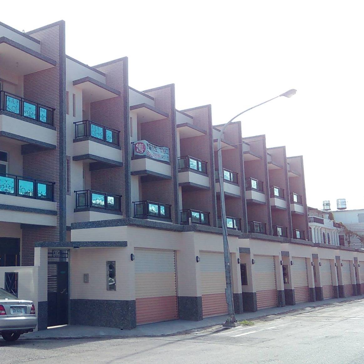 台東甘泉街透天連棟自地自建住宅｜四維建設